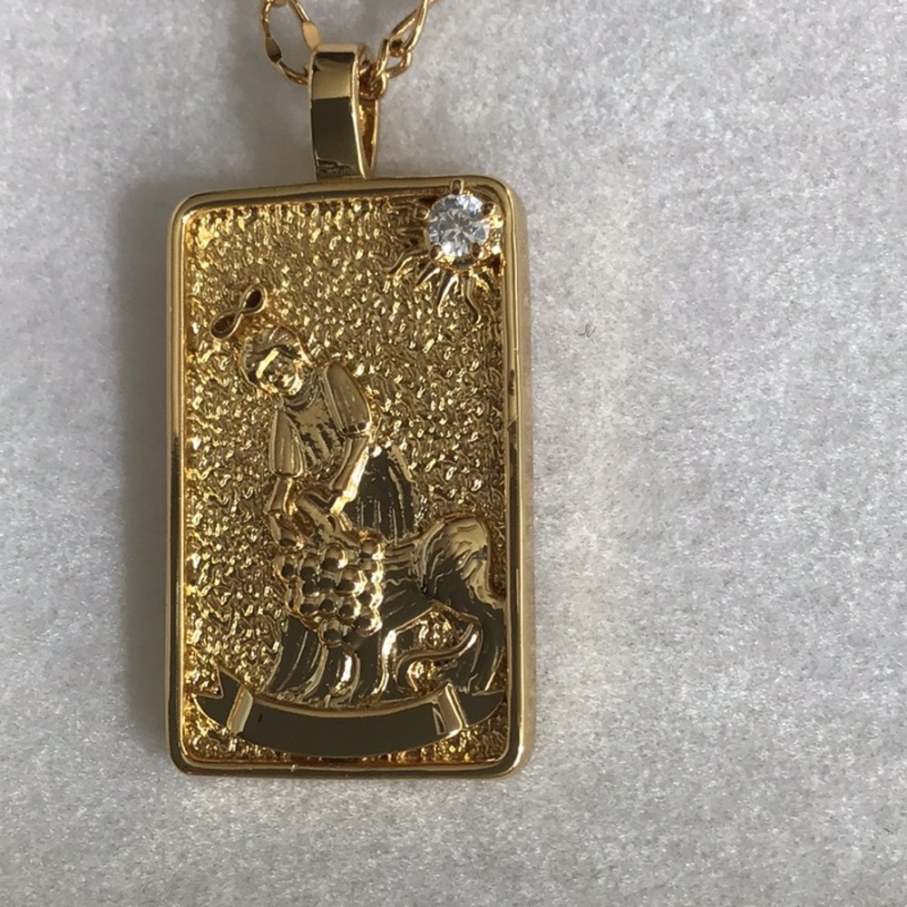MELANIA CLARA FORTUNE COLLECTION GOLD NECKLACE - NWOT